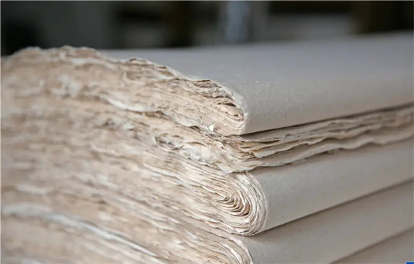 造紙的兩種方法。對紙張耐久性有什么影響？
